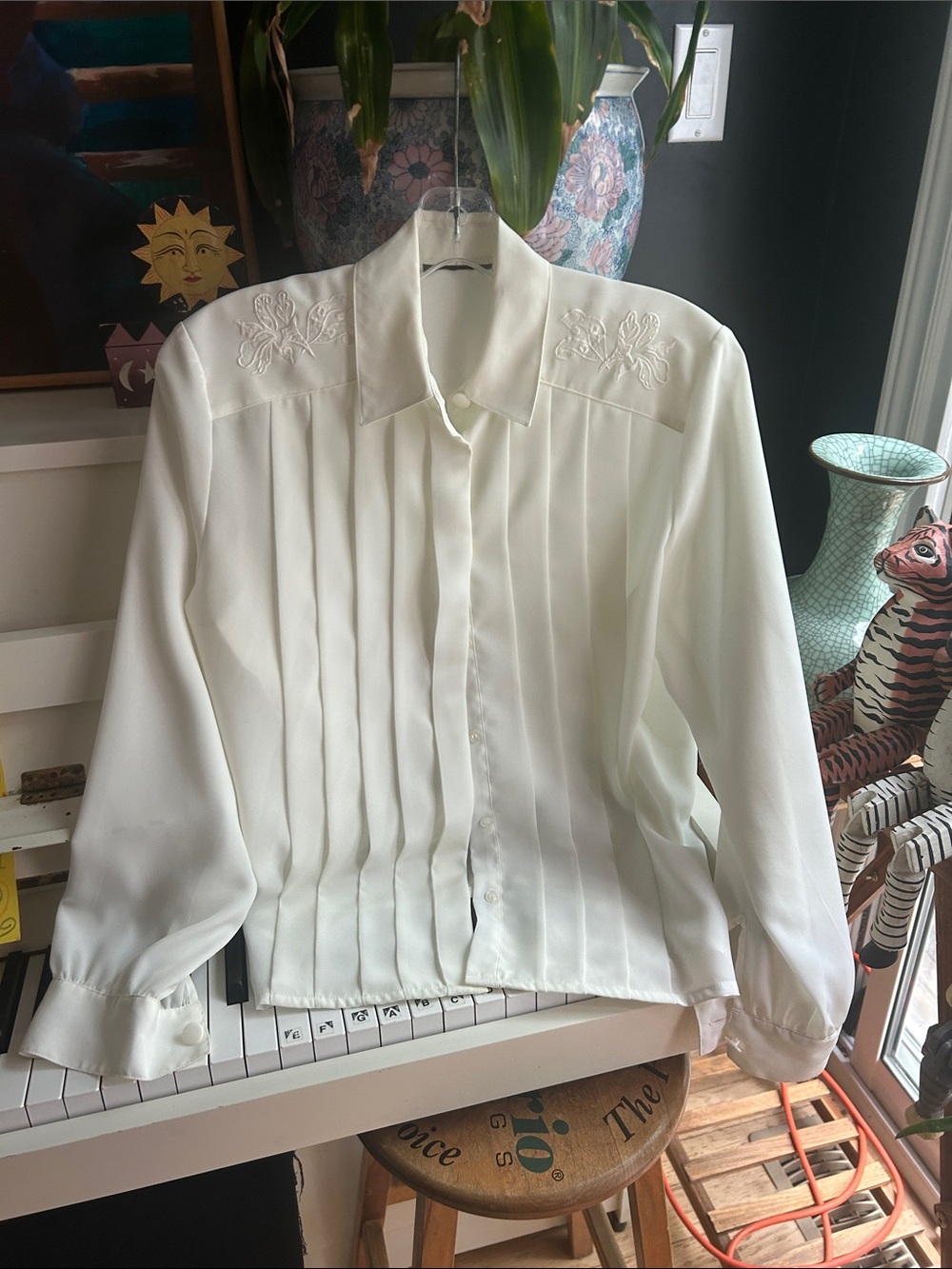 Vintage Ivory Pleated Women's Blouse
